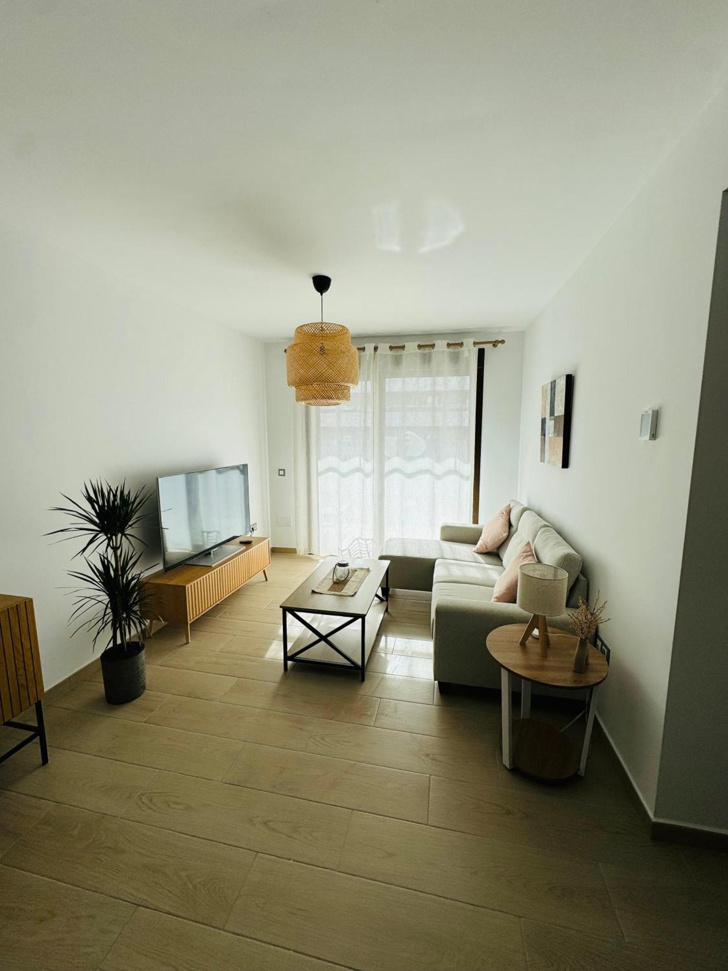 Parking Privado! Sol Y Mar Tu Hogar En La Costa Apartment Estepona Exterior photo