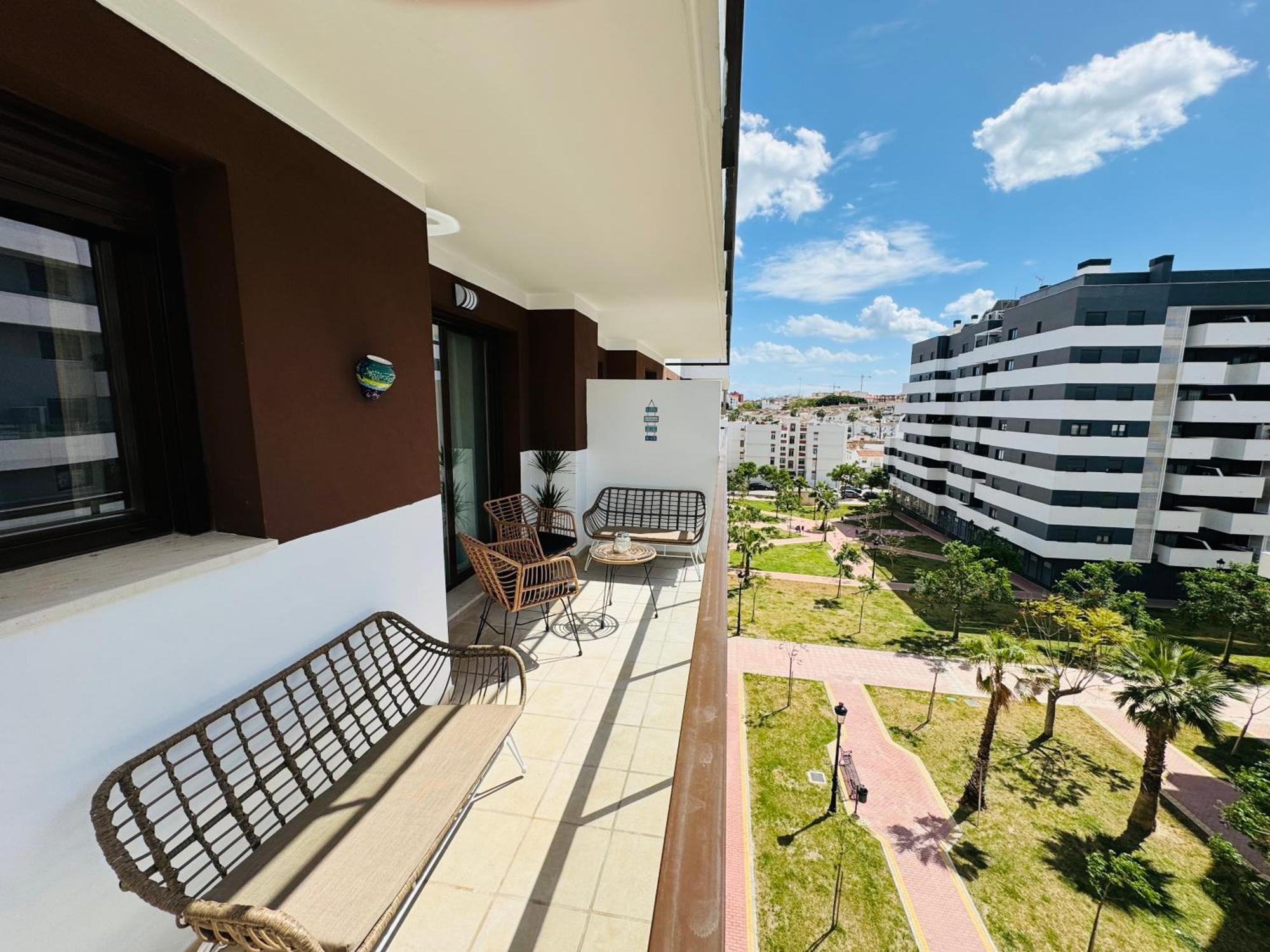 Parking Privado! Sol Y Mar Tu Hogar En La Costa Apartment Estepona Exterior photo
